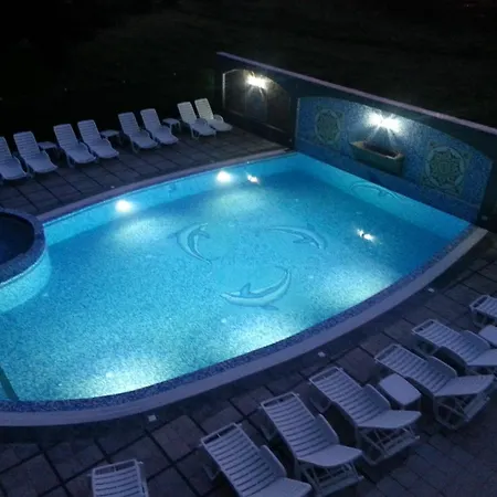 Boutique Shine Hotel