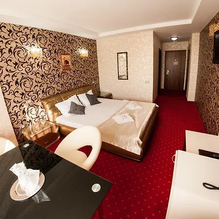 Boutique Shine Neptun