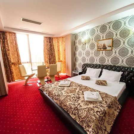 Hotel Boutique Shine 4*