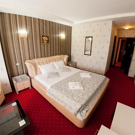 Boutique Shine Neptun