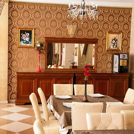 호텔 Boutique Shine 4*