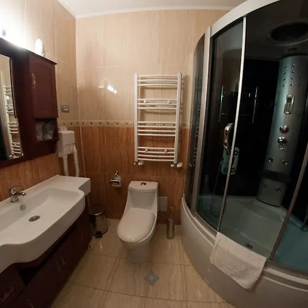 Boutique Shine Neptun